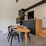 Luxe Strandappartement Met Zonneterras & Parking Apartment