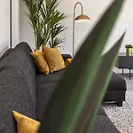 Luxe Strandappartement Met Zonneterras & Parking Koksijde